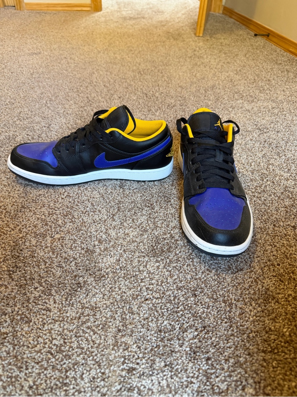 Jordan Low-Top Sneakers - Black/Blue/Yellow - Picture 7 of 11